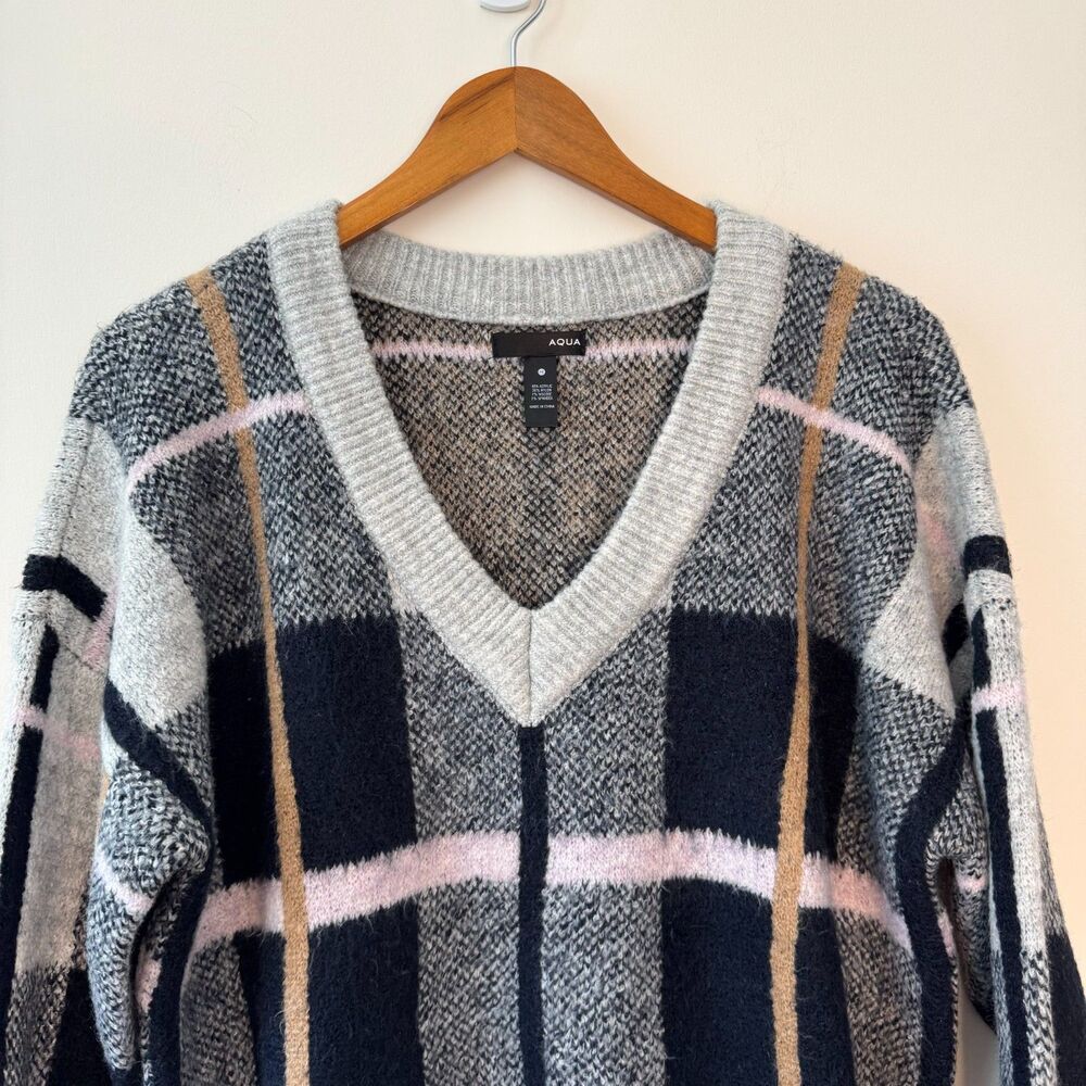 Aqua Plaid V-Neck Sweater Size Medium - Picture 2 of 5